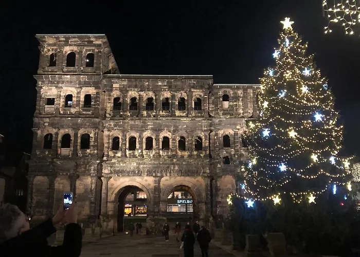 Kirchturmblick Euren Apartment Trier