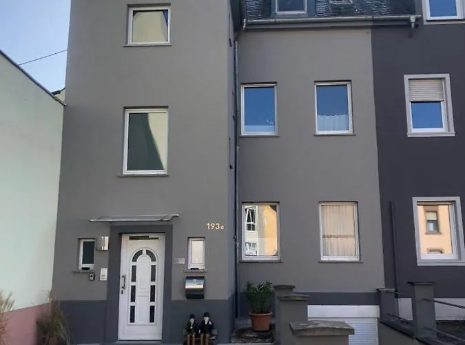 Kirchturmblick Euren Apartment Trier