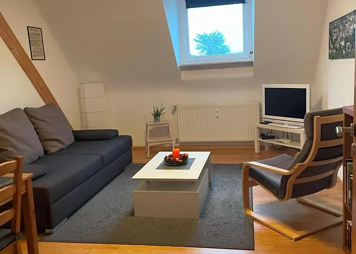Kirchturmblick Euren Appartement Trèves